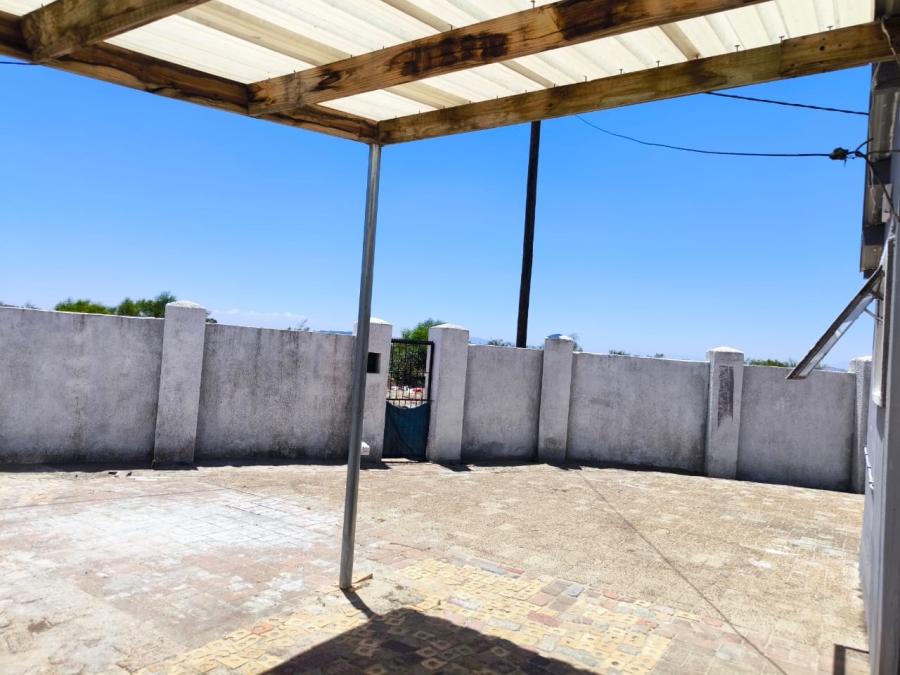 2 Bedroom Property for Sale in Chatsworth Western Cape